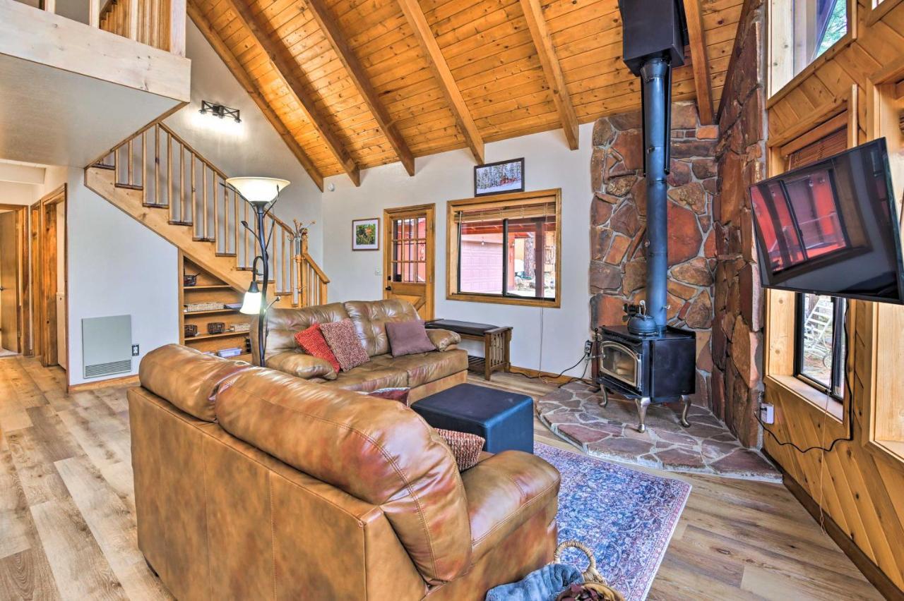Secluded Munds Park Cabin With Deck And Lake Access エクステリア 写真